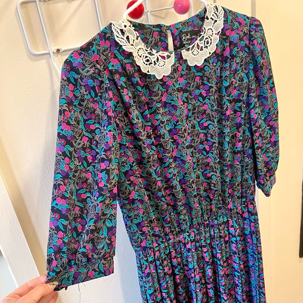 🕸️🌹 EVERY FRIDAY - WEB & ROSE HANDCRAFTED & VINTAGE SHARE SHOW TRAIN🌹🕸️ - Picture 3 of 12